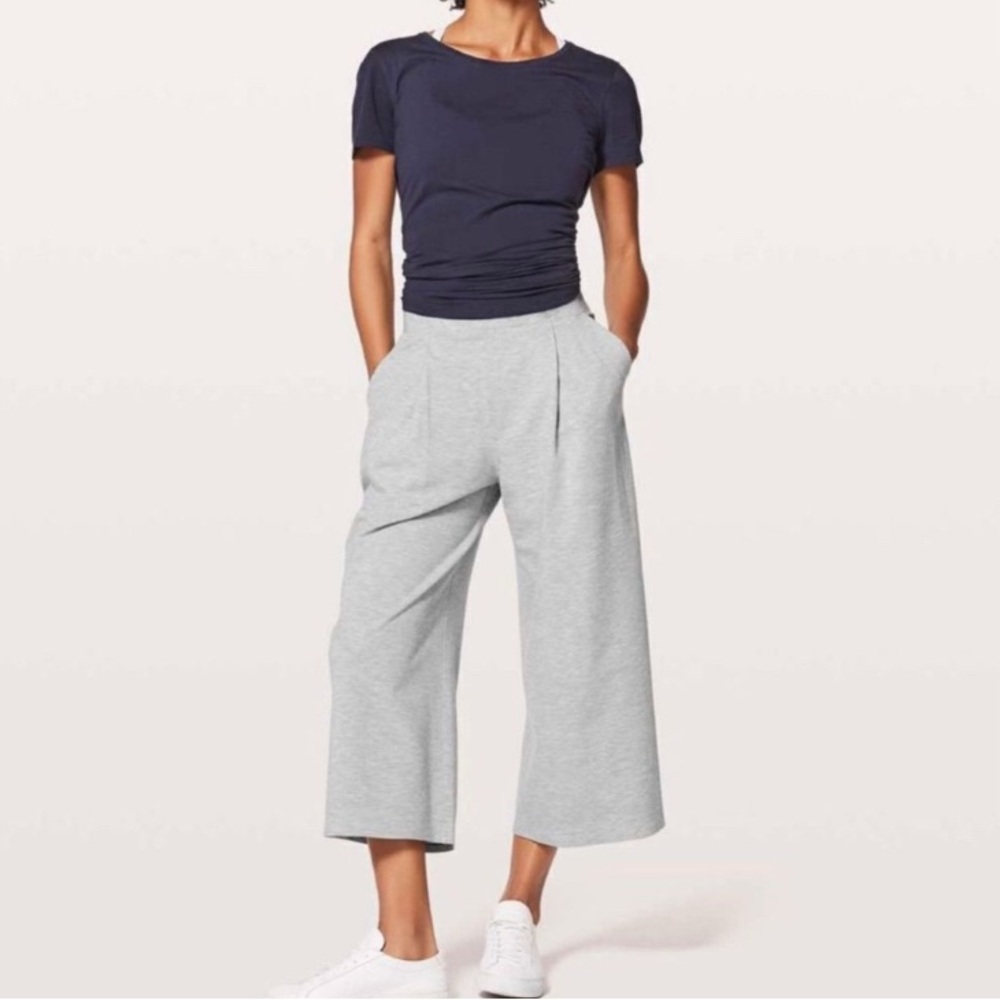 Lululemon Heather Grey Can You Feel the Pleat Cropped Wide Leg Pants